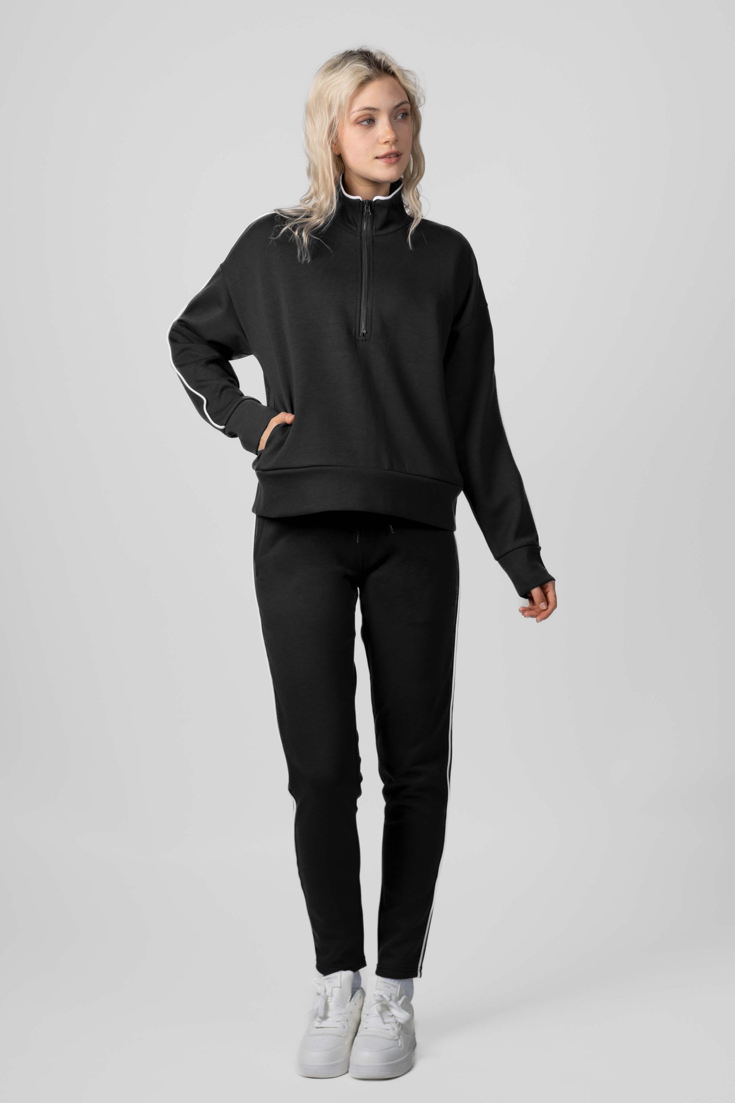 Tech Scuba Half-zip Sweatshirt