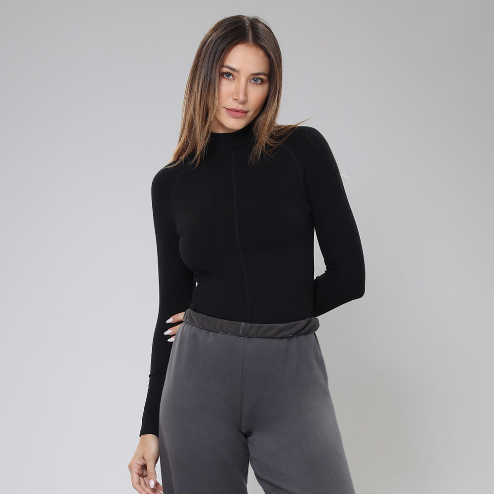 BodyGo LA Long Sleeve Mock Neck Crop Top