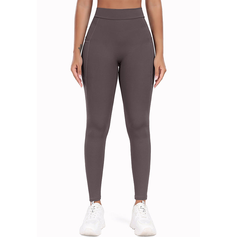 Sport High-Waist Yoga Leggings with Ruched Back and Functional Side Pockets