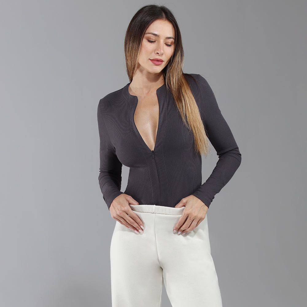 BodyGo LA Ribbed Zip-Front Long Sleeve Shirt